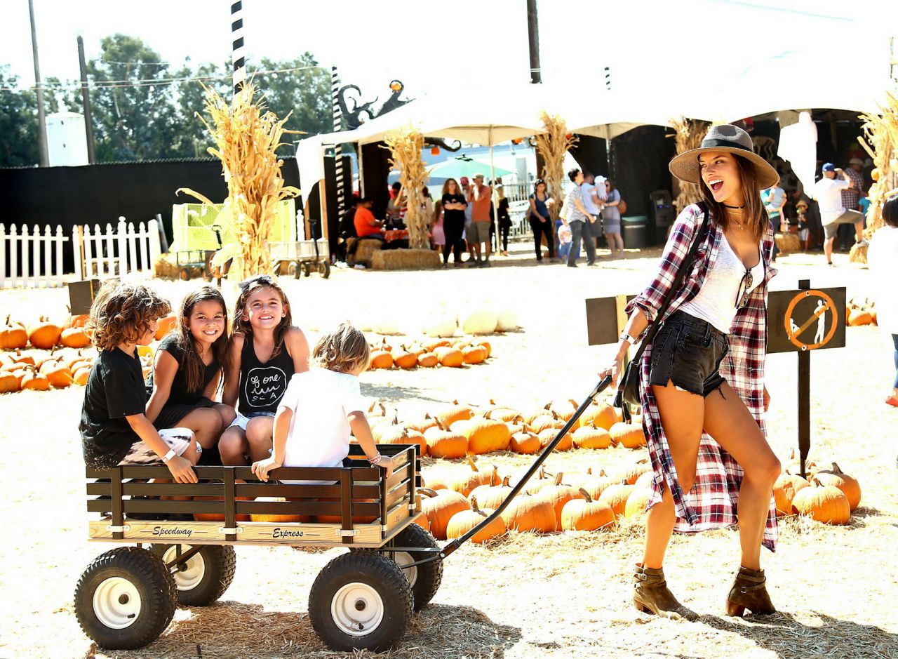 Alessandra Ambrosio, photo #916155