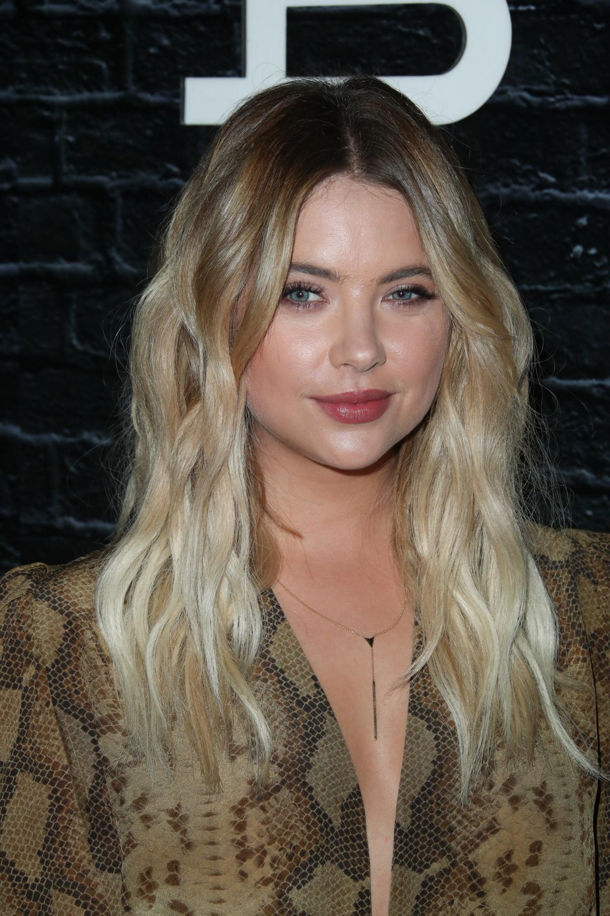 Ashley Benson, photo #970583