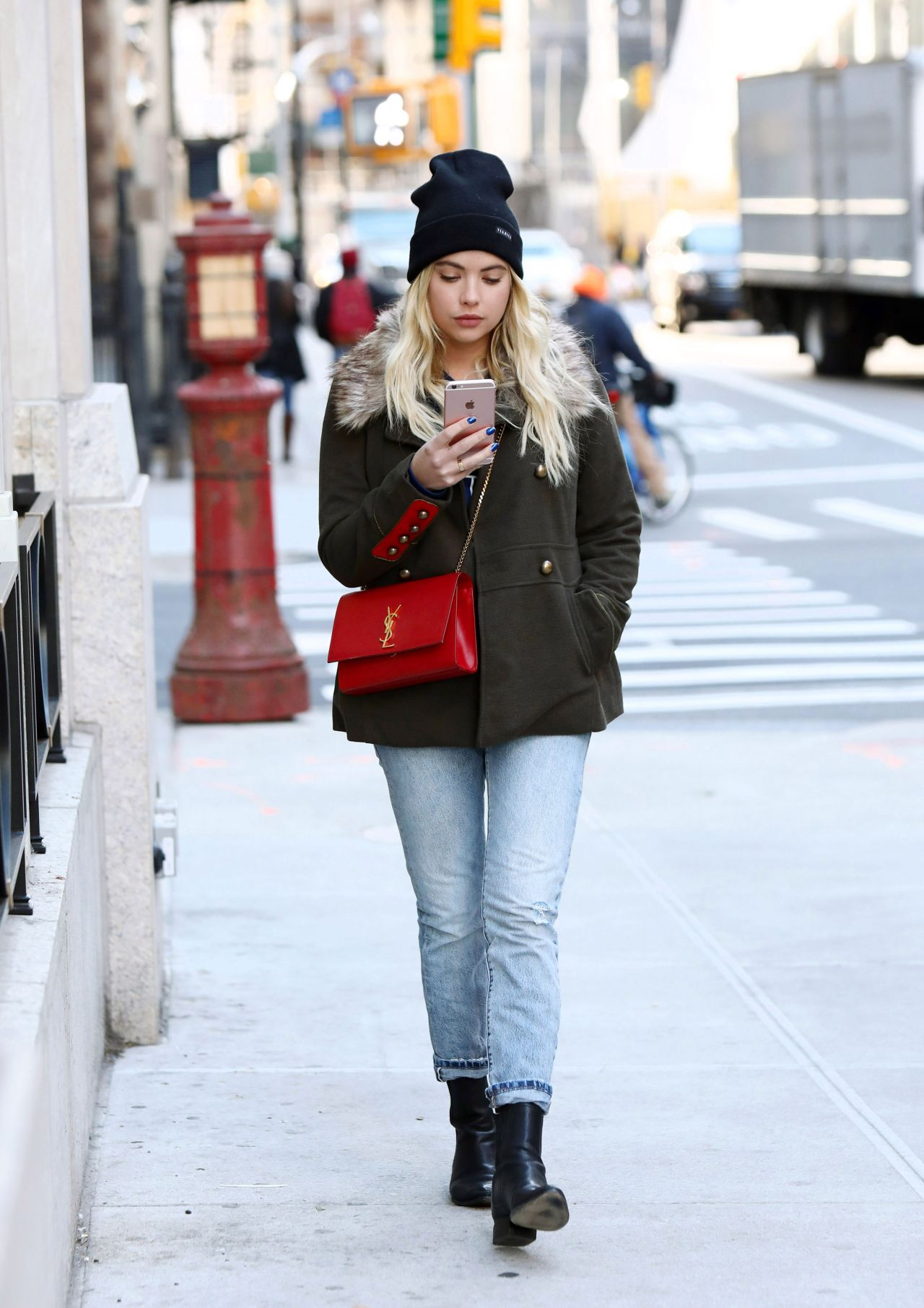 Ashley Benson, photo #1018009