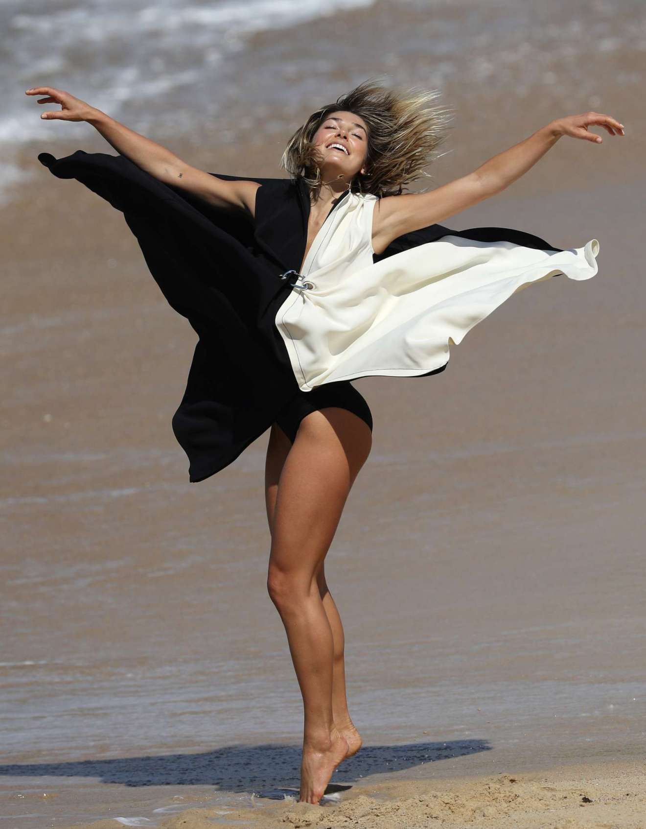 Ashley Hart, photo #997158