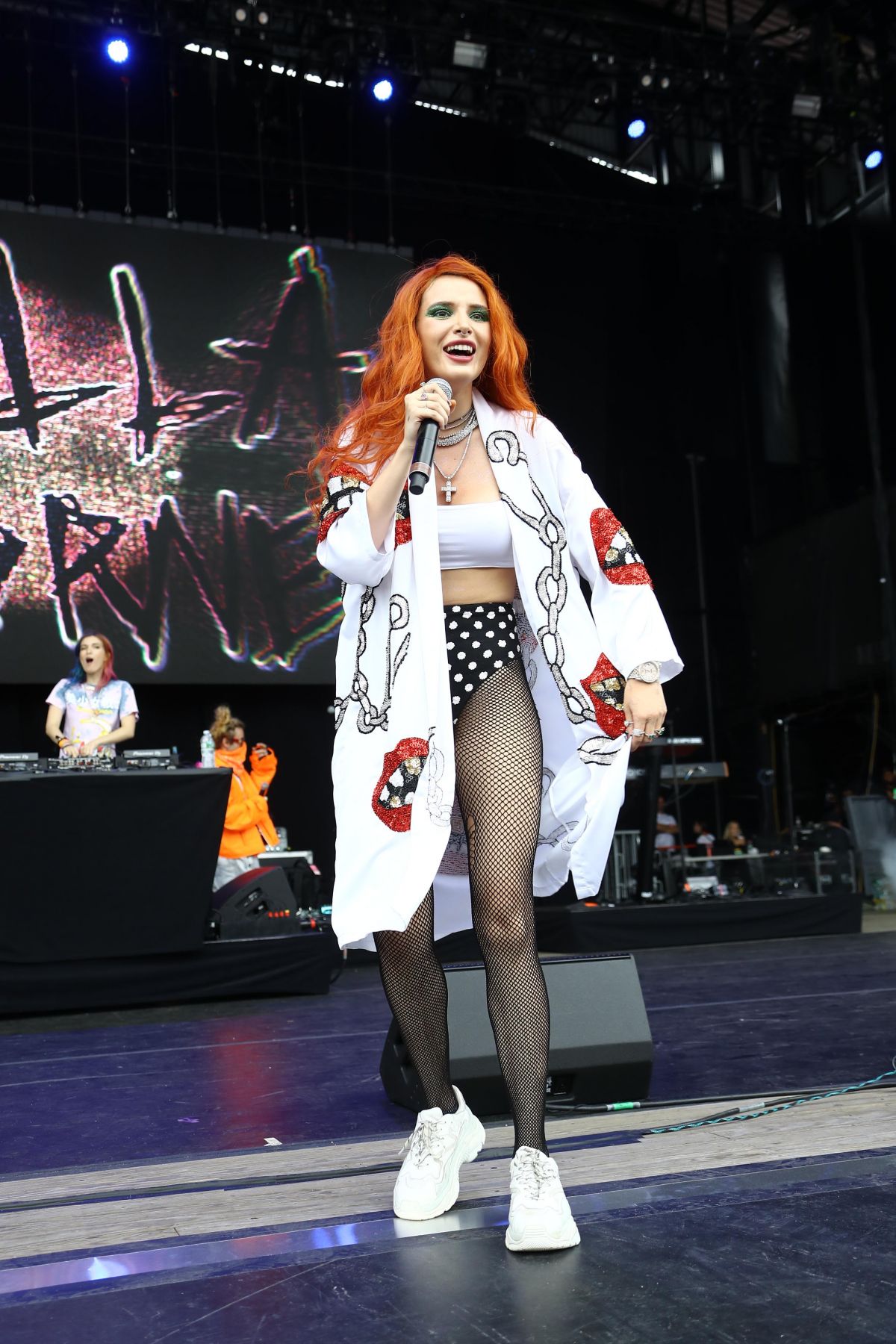 Bella Thorne, photo #1093582