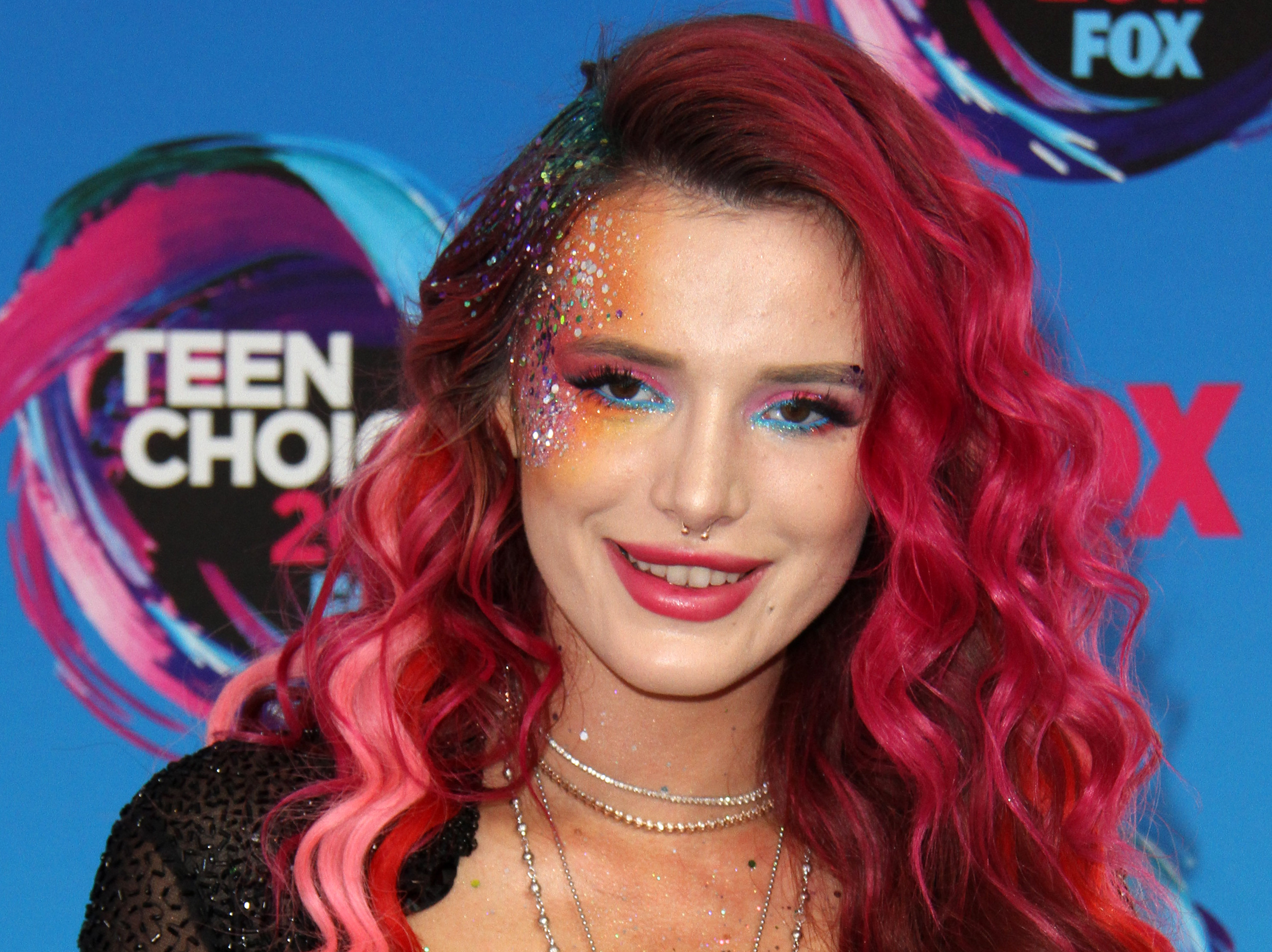 Bella Thorne, photo #990425