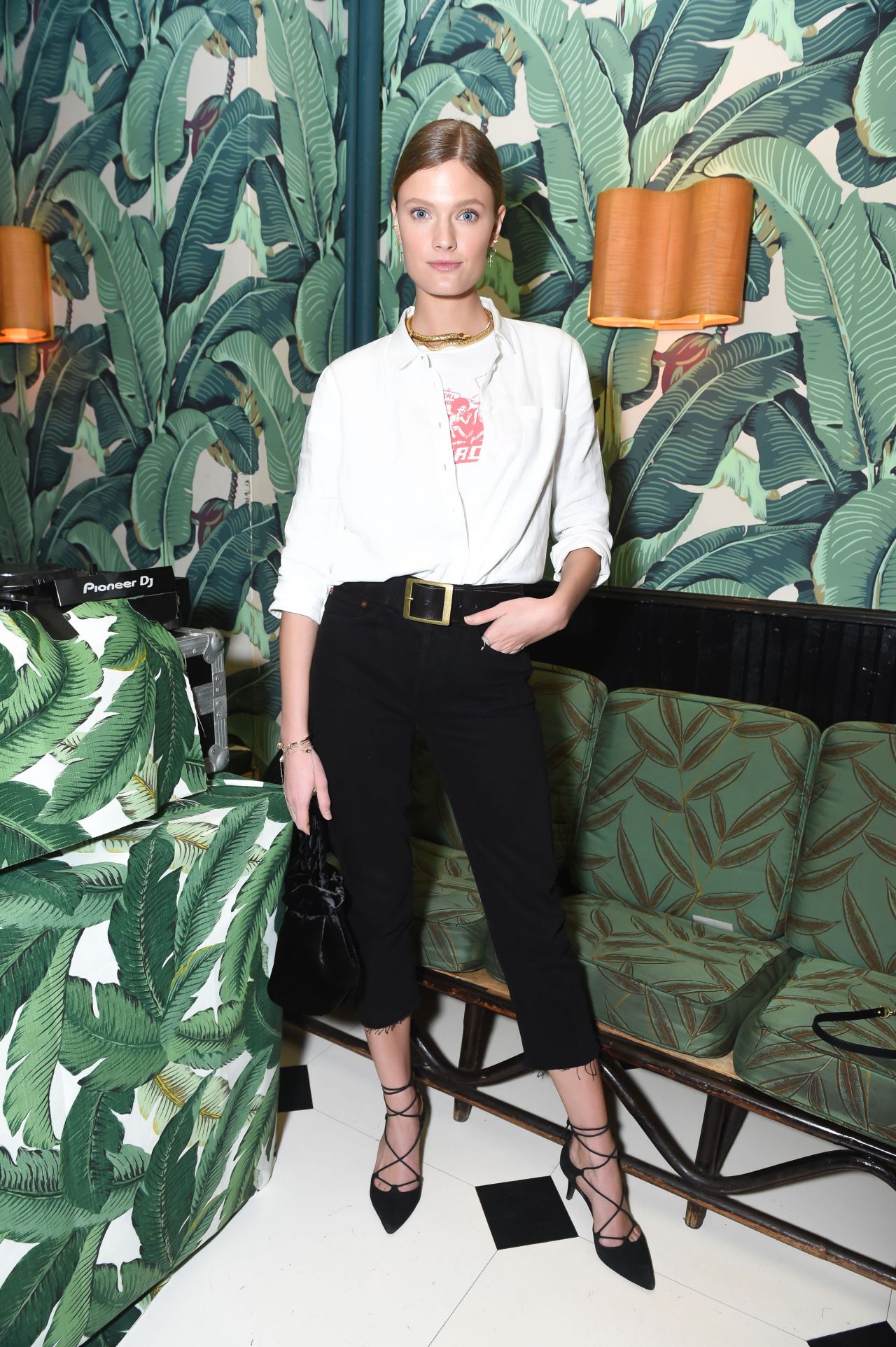 Constance Jablonski, photo #1041905