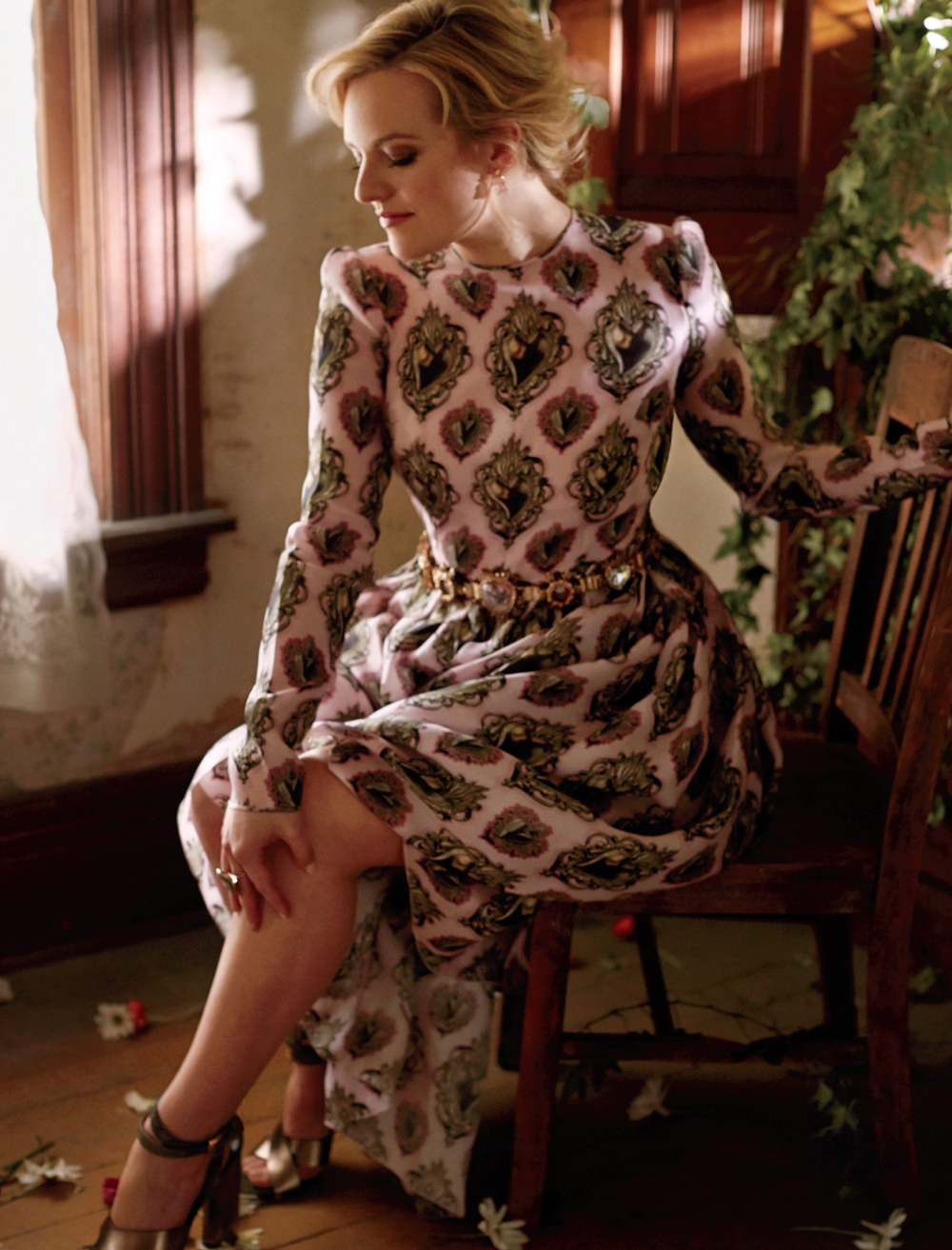 Elizabeth Moss, photo #812149