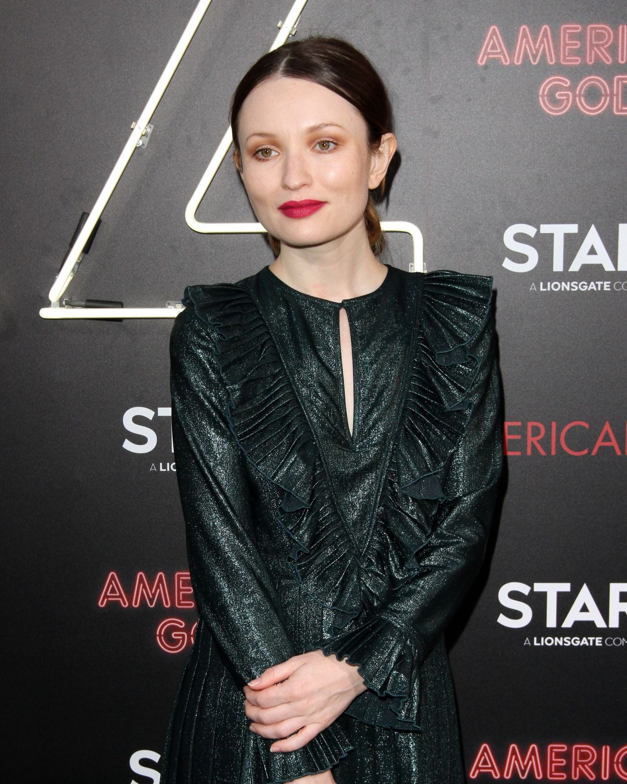 Emily Browning, photo #957962