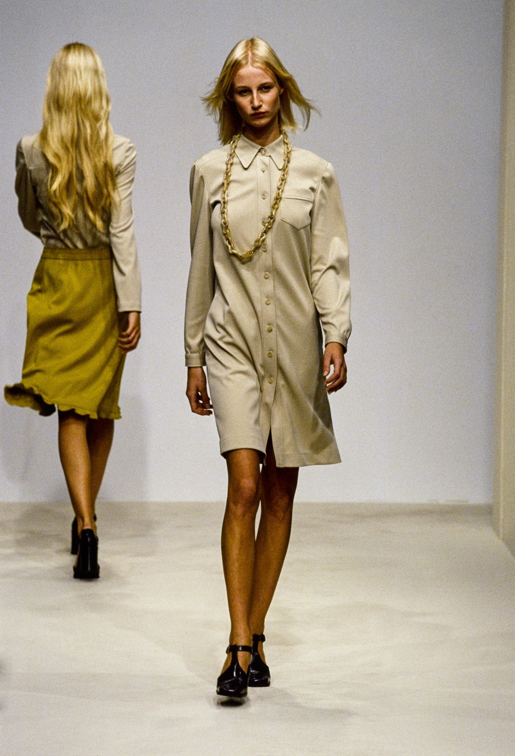 Esther De Jong, photo #885037