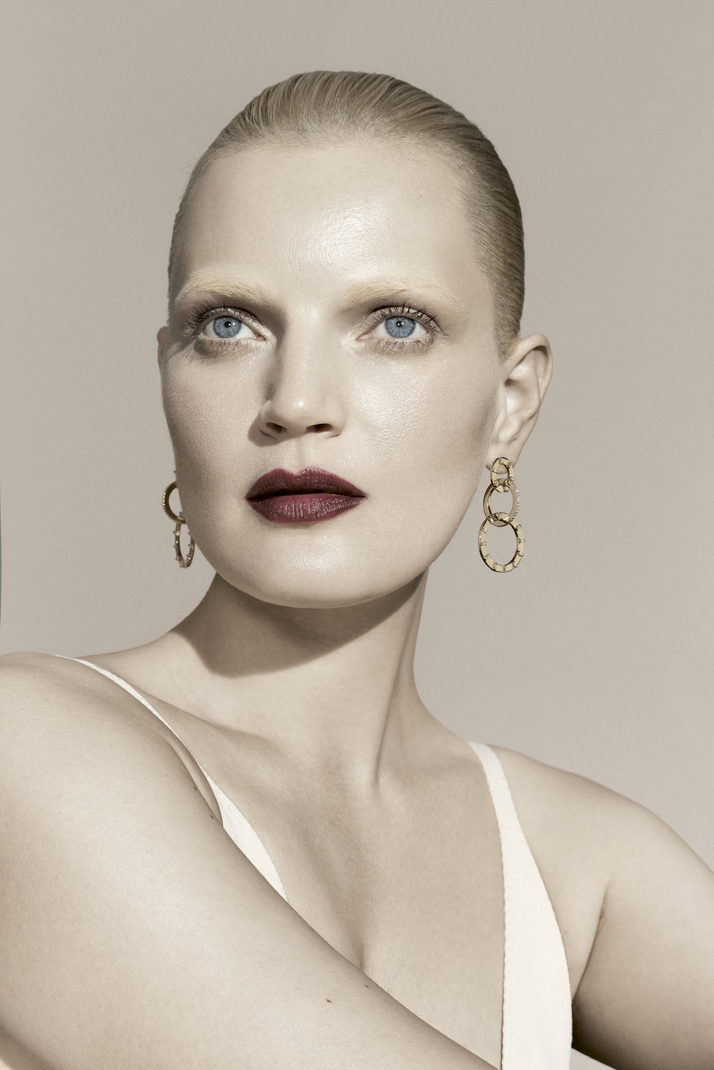 Guinevere van Seenus, photo #926856