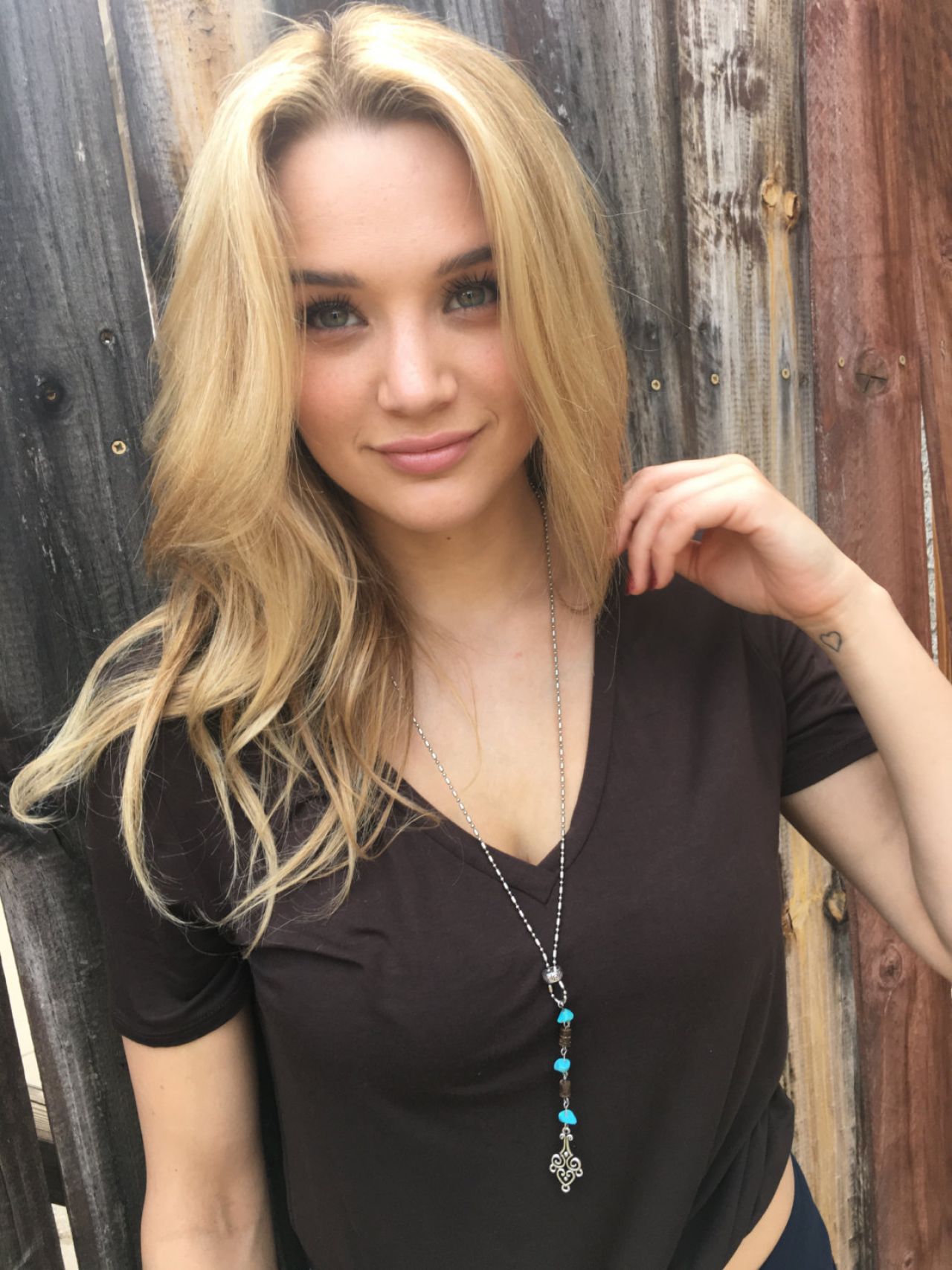Hunter King, photo #899476
