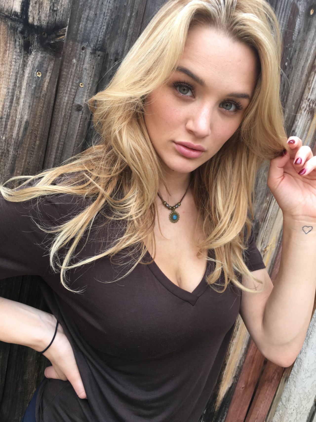 Hunter King, photo #899477