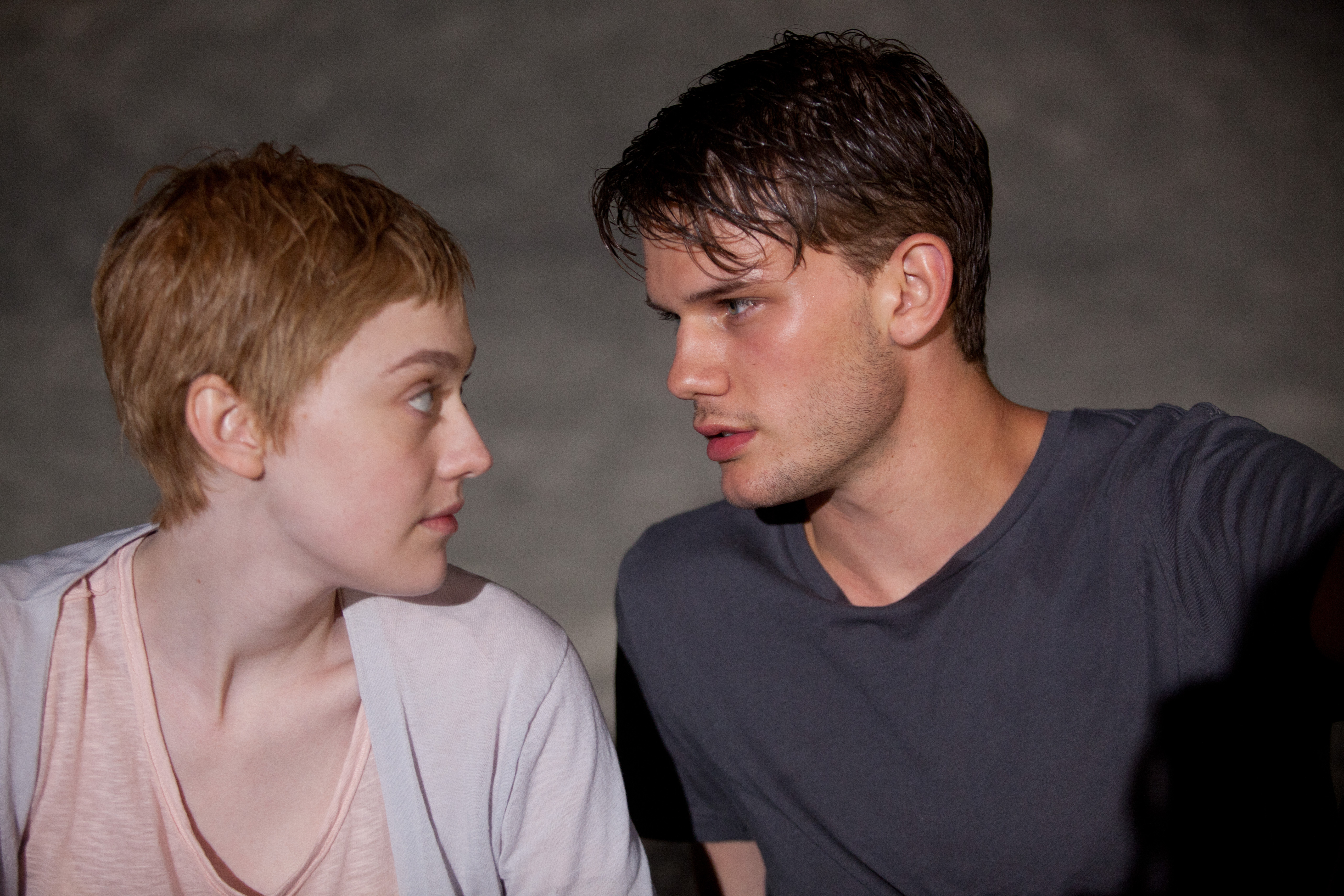 Jeremy Irvine, photo #742528