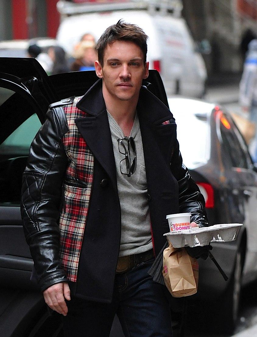 Jonathan Rhys-Meyers, photo #652339