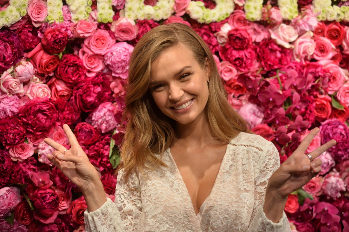 Josephine Skriver, photo #963700