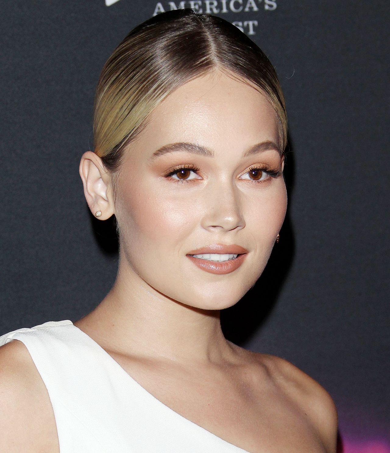 Kelli Berglund, photo #1104455