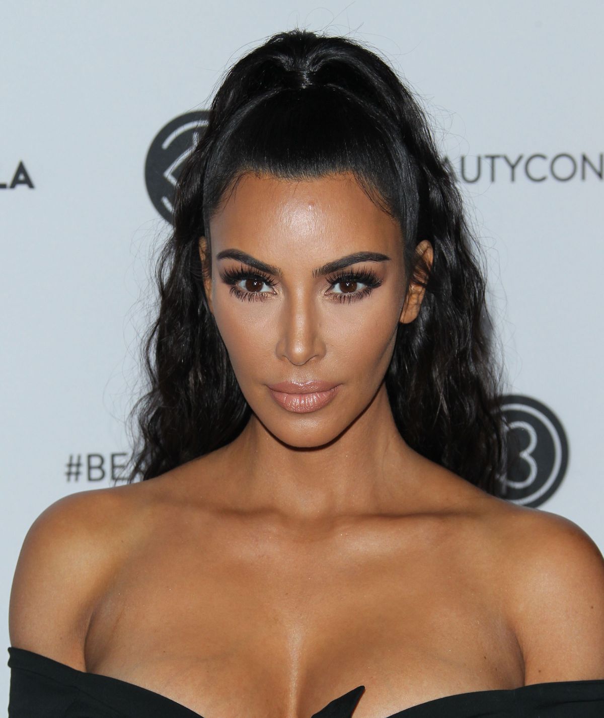 Kim Kardashian, photo #1085840