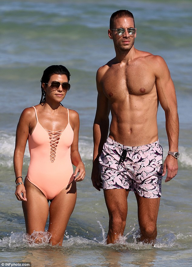 Kourtney Kardashian, photo #913219