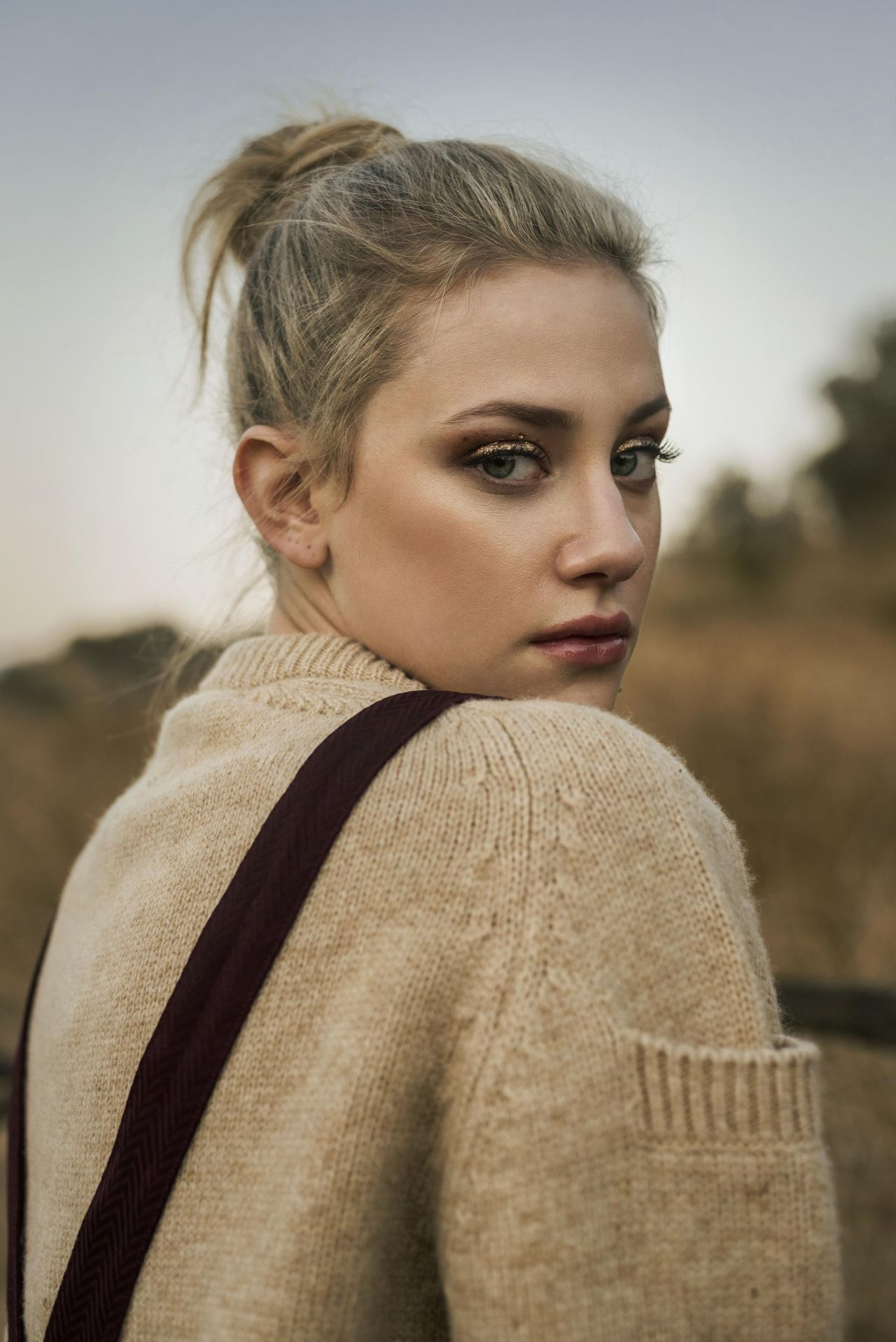 Lili Reinhart, photo #1043945