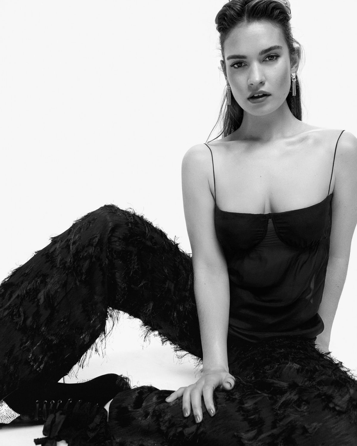 Lily James, photo #1072555