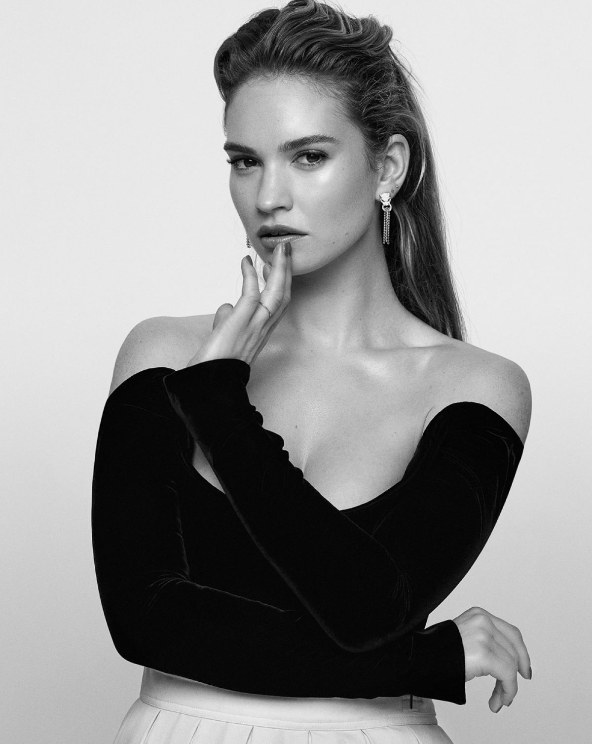 Lily James, photo #1072559