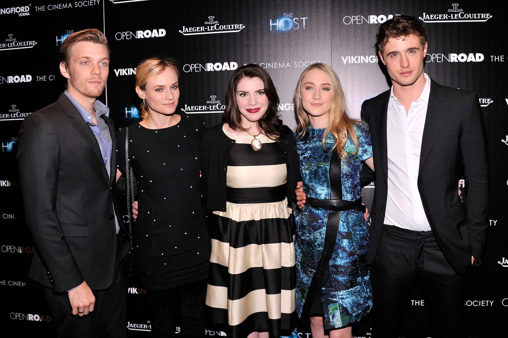 Max Irons, photo #702973