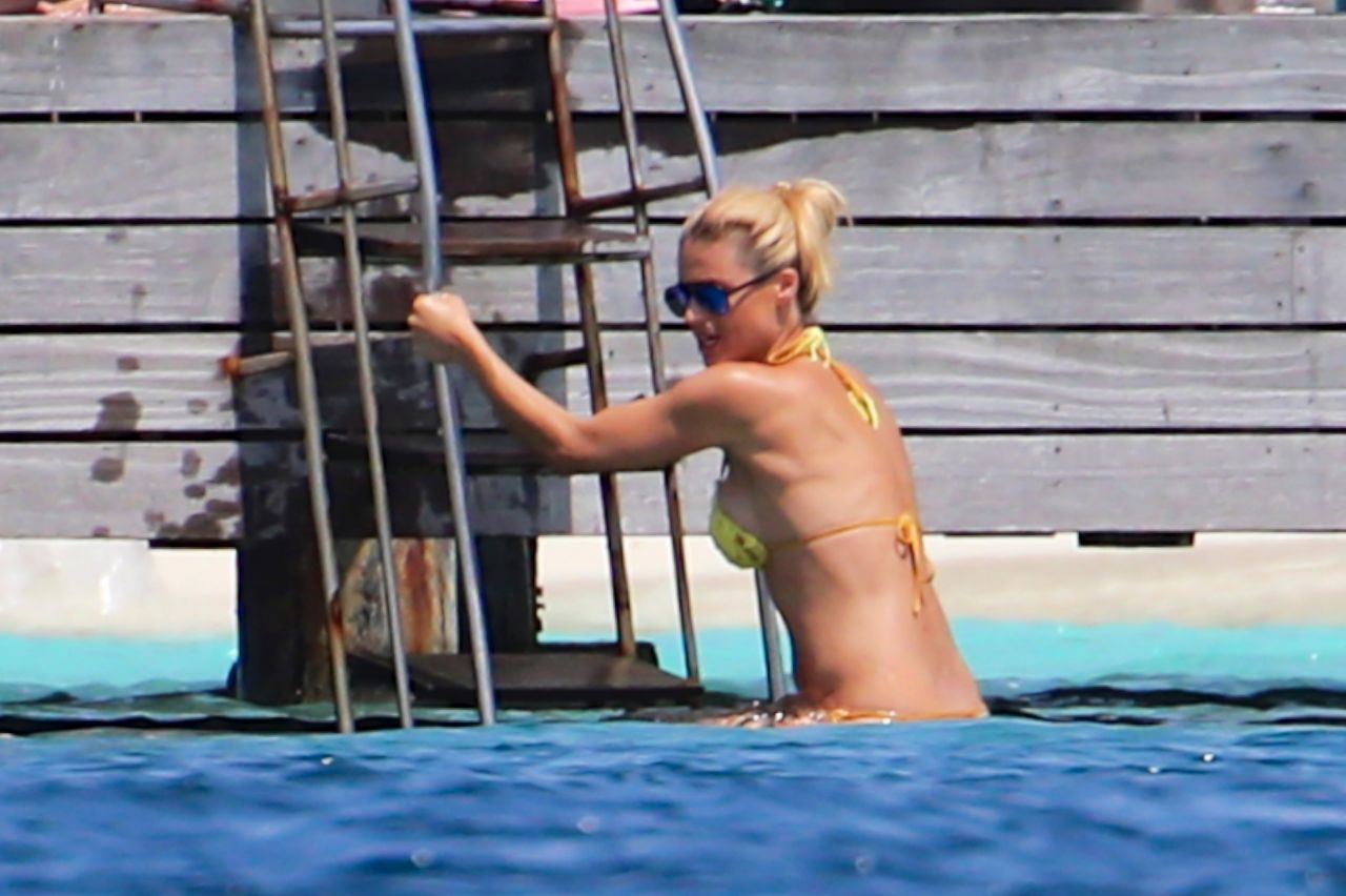 Michelle Hunziker, photo #1092665