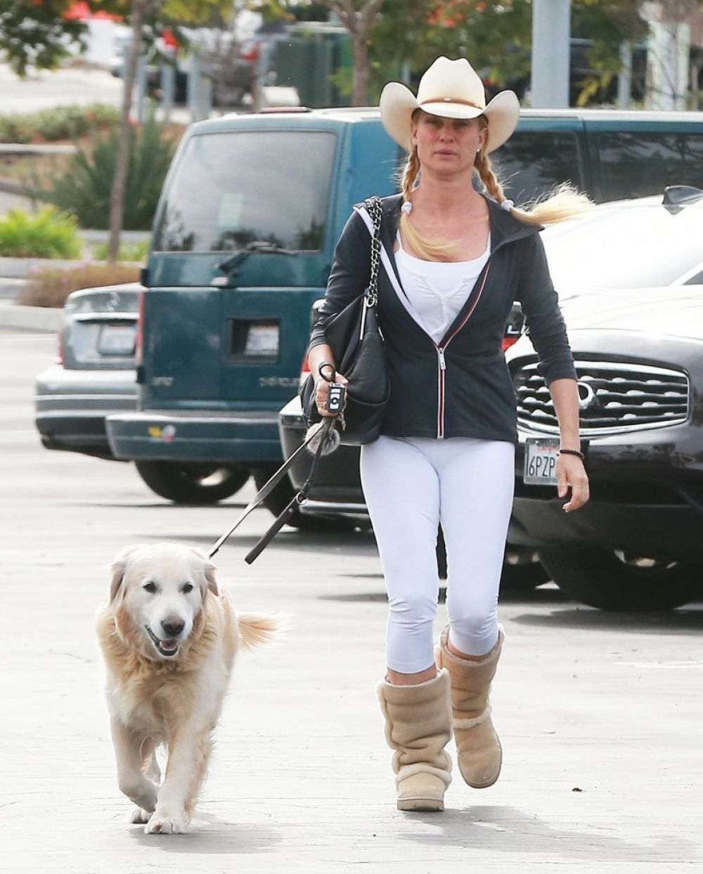 Nicolette Sheridan, photo #693122