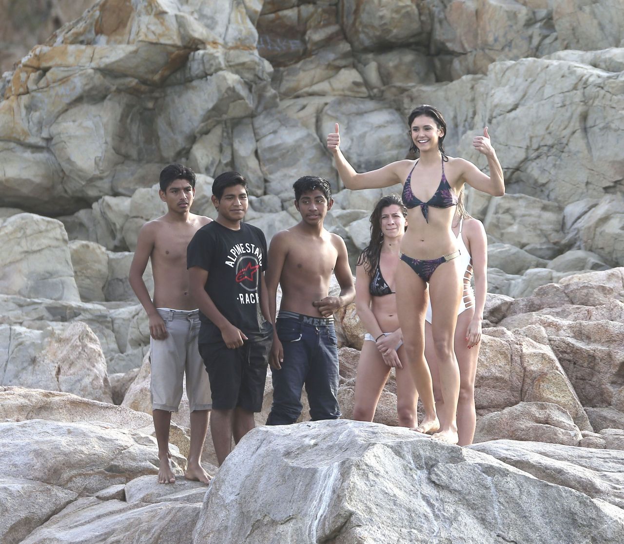 Nina Dobrev, photo #945392