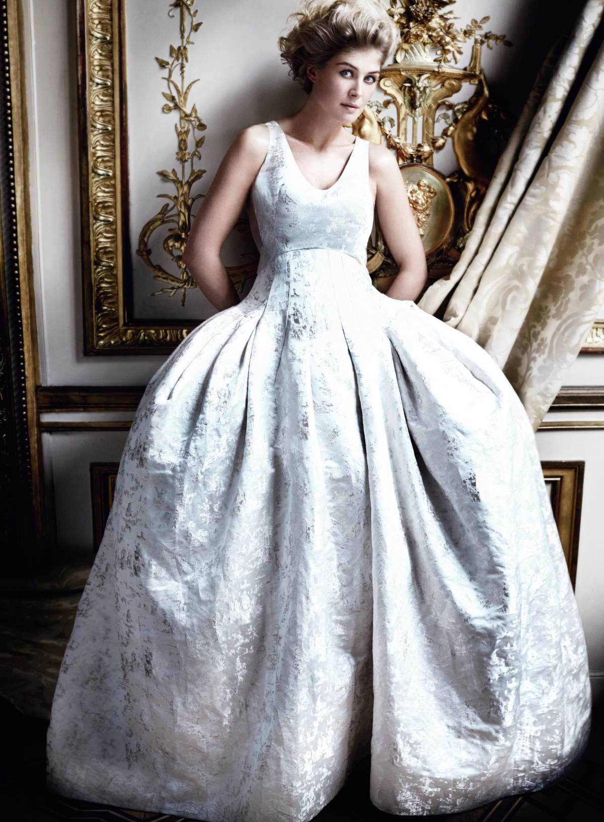Rosamund Pike, photo #787604