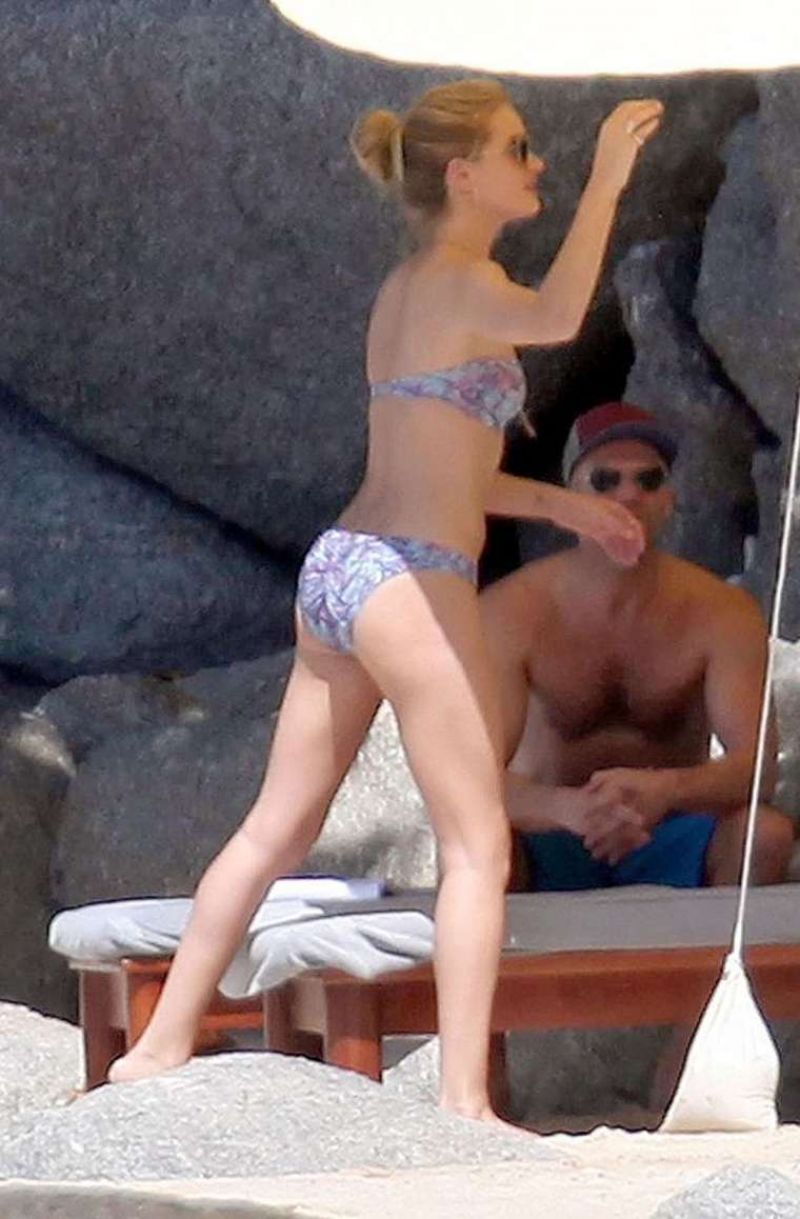 Rosie Huntington-Whitely, photo #857071