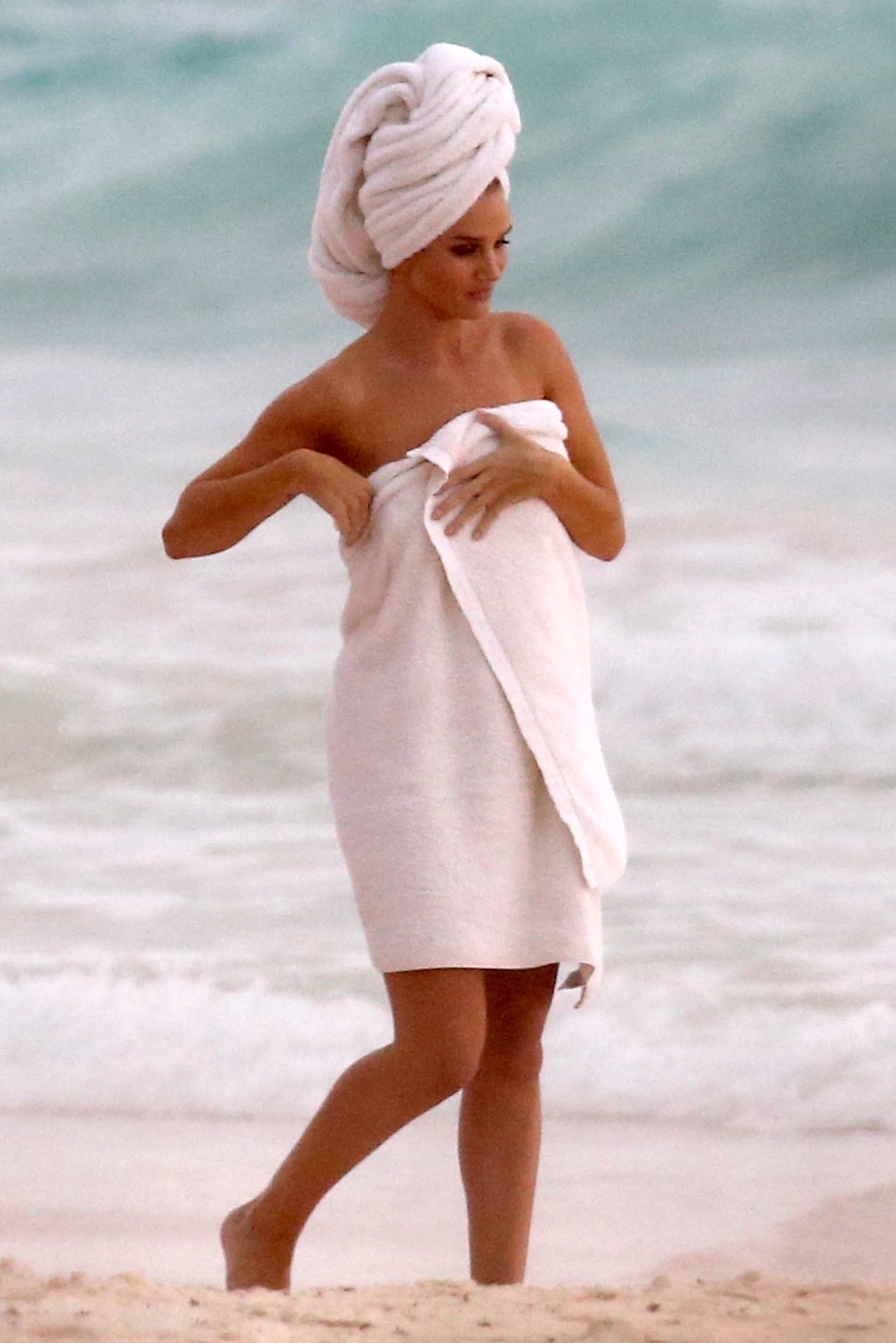 Rosie Huntington-Whitely, photo #1030685