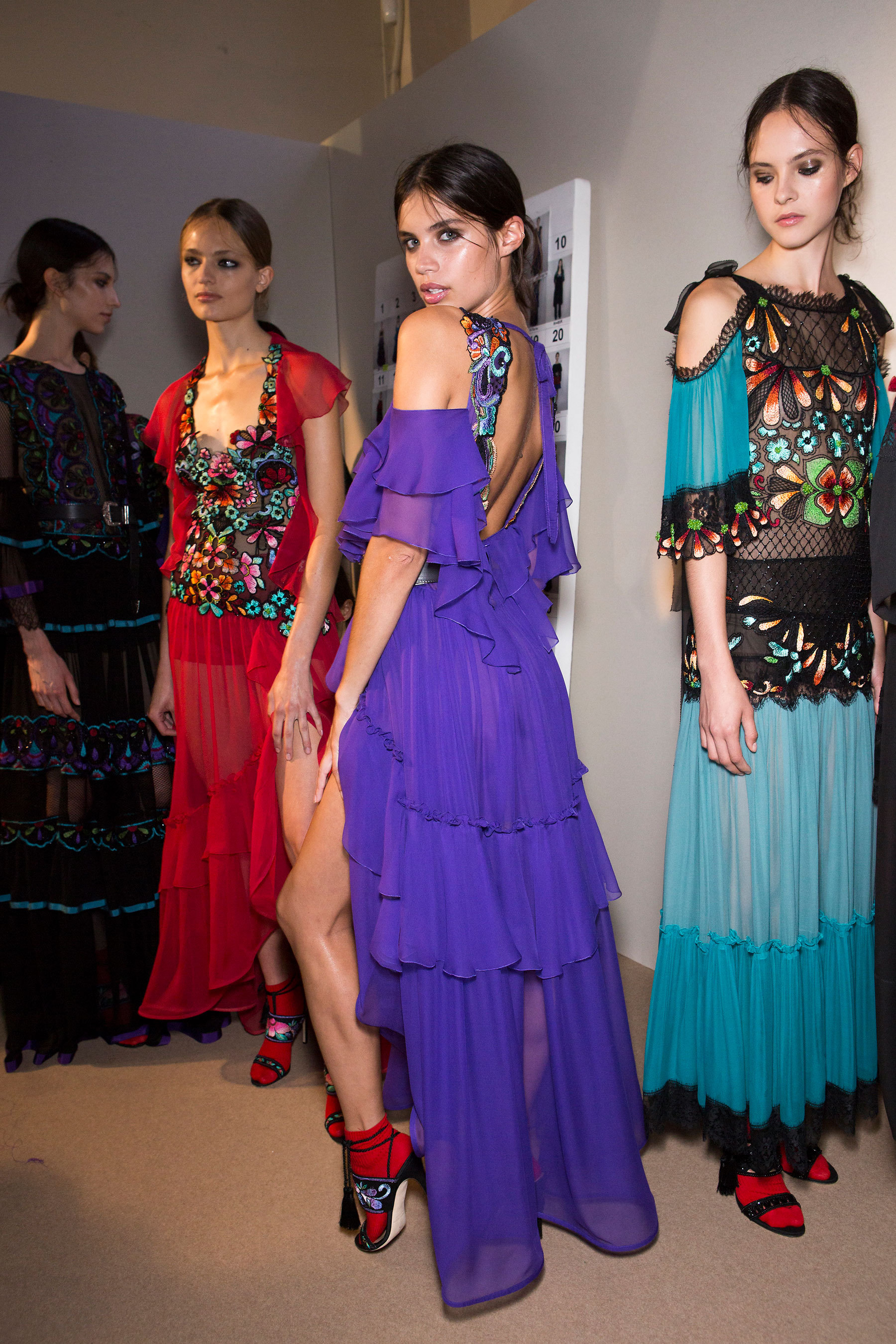 Sara Sampaio, photo #914059