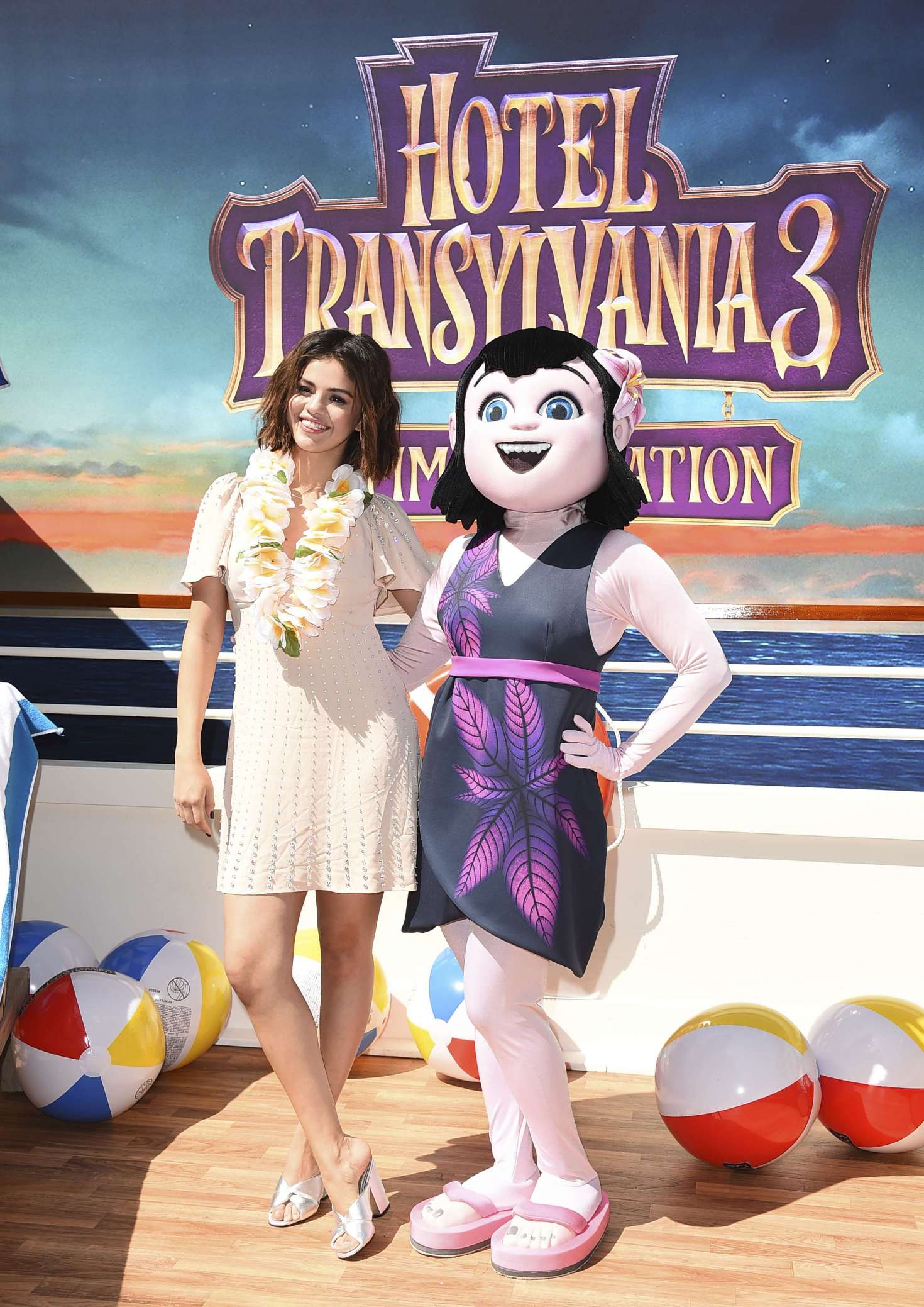 Selena Gomez, photo #1061439