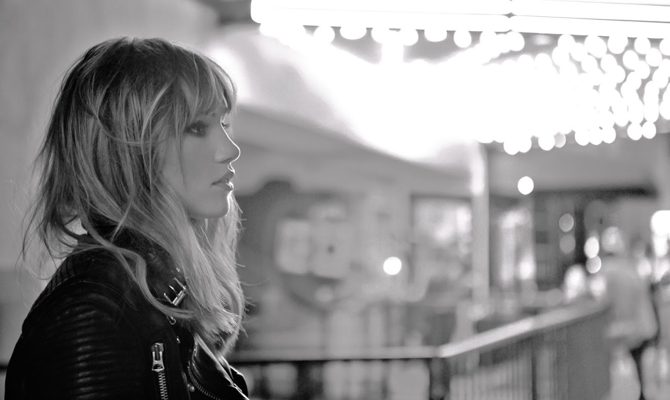Suki Waterhouse, photo #730582