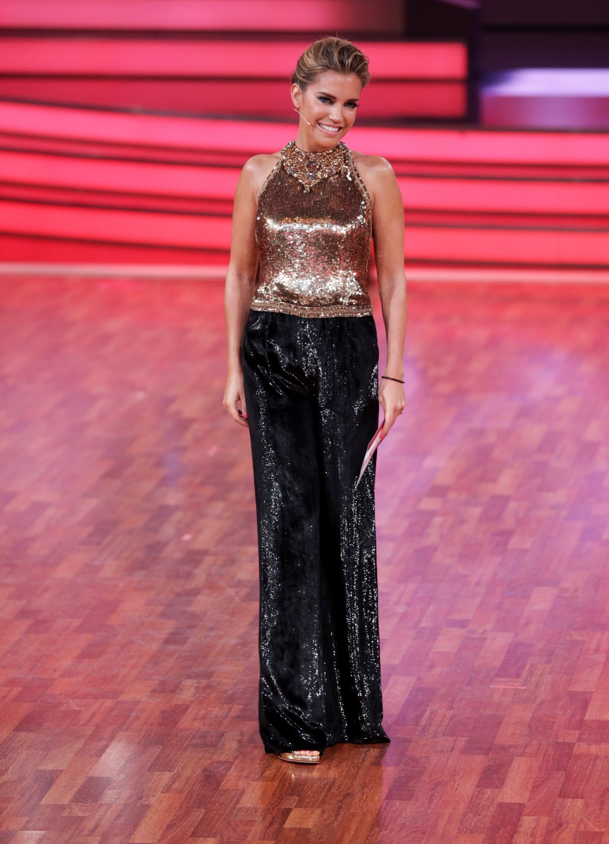 Sylvie Van Der Vaart, photo #719907