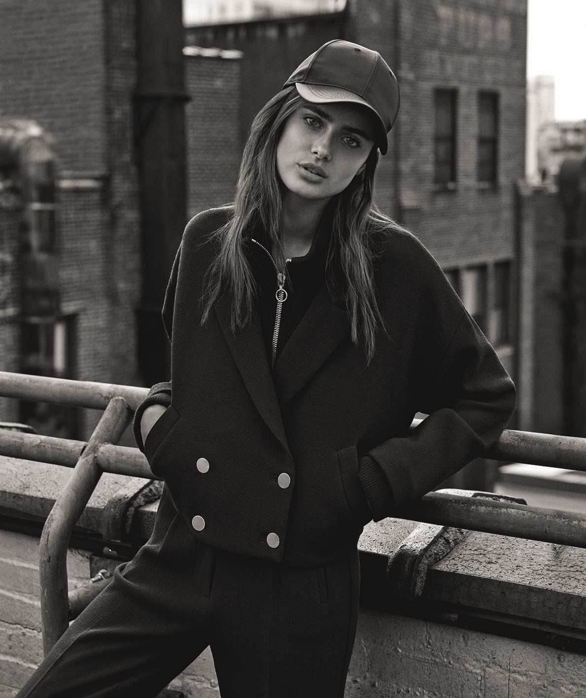 Taylor Hill, photo #980143