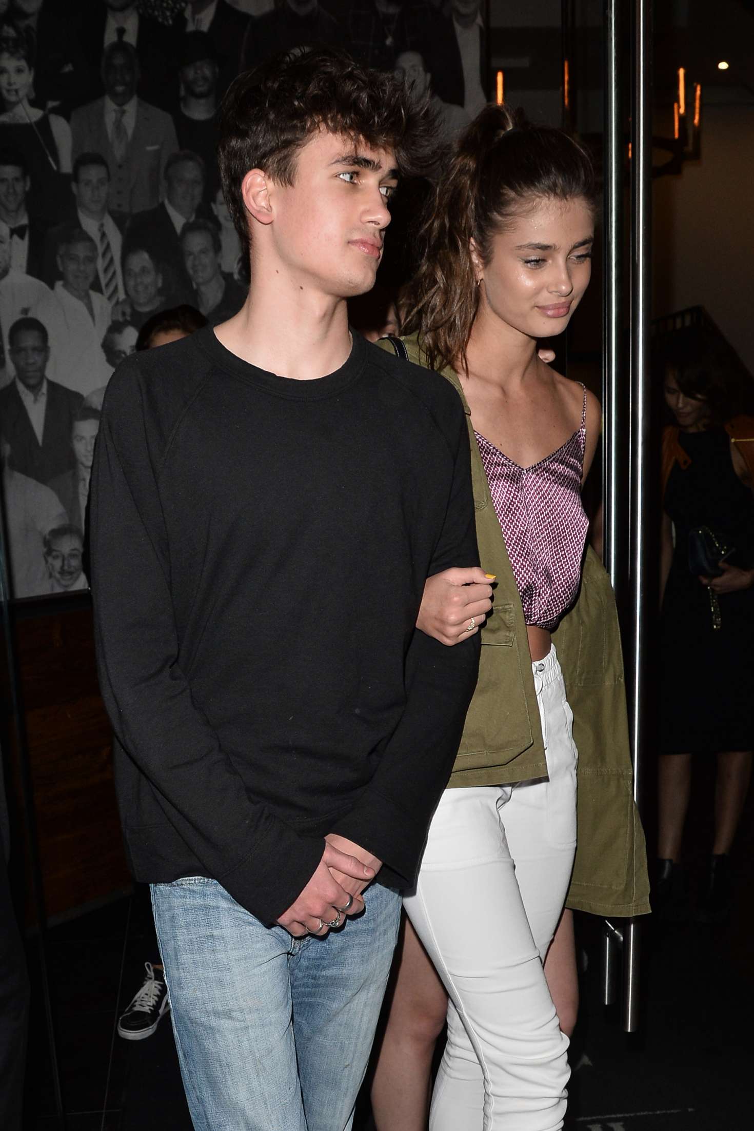 Taylor Hill, photo #986264