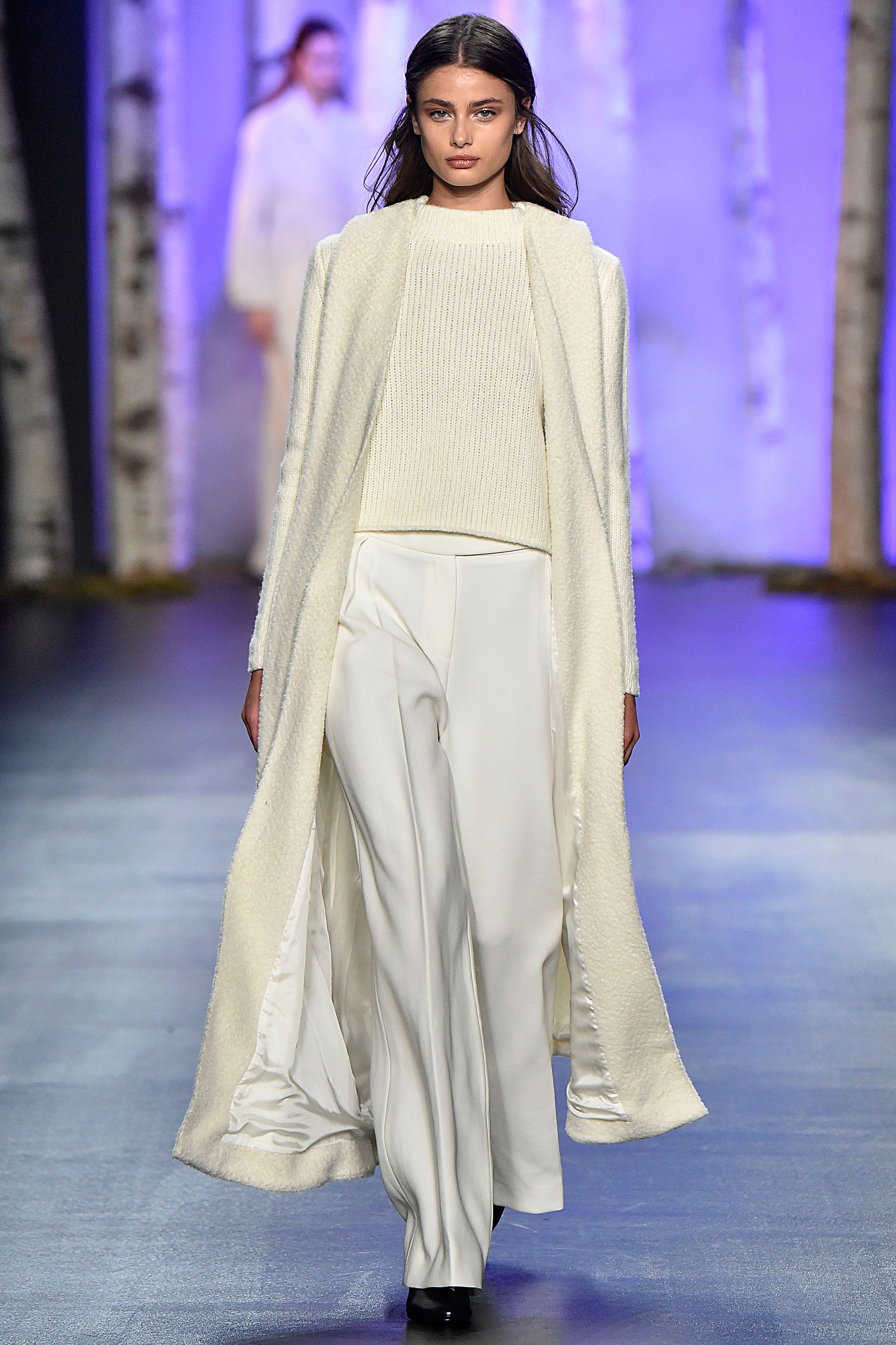 Taylor Hill, photo #1172205