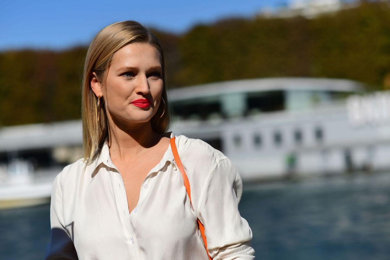Toni Garrn, photo #1105022