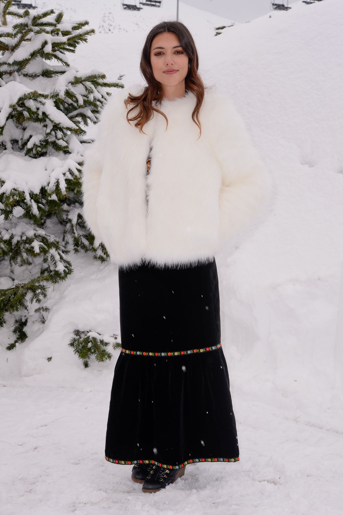 Vanessa Guide, photo #1040127